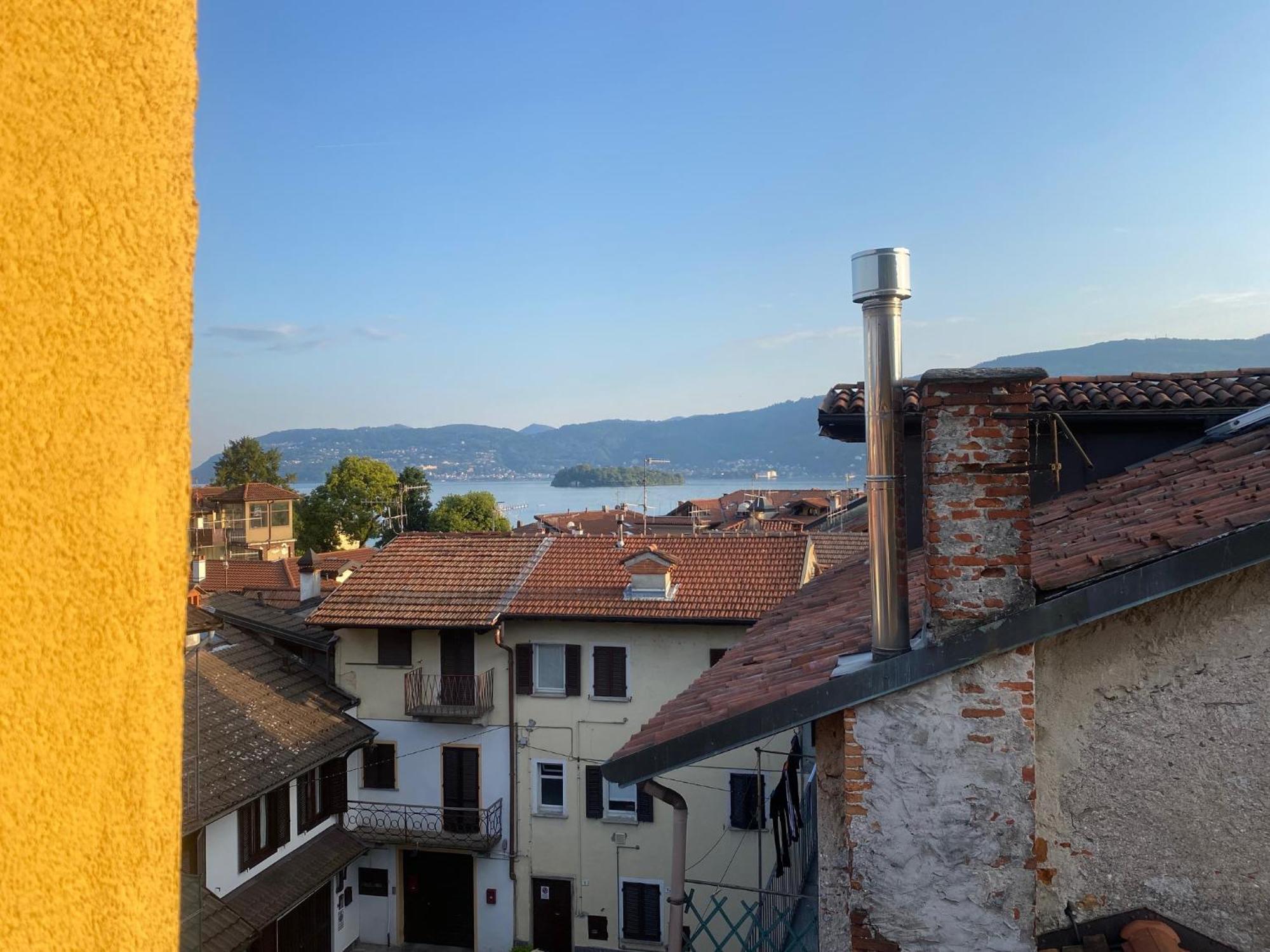 Penthouse Federico With Lake View - Residenza Silvana Βερμπάνια Εξωτερικό φωτογραφία