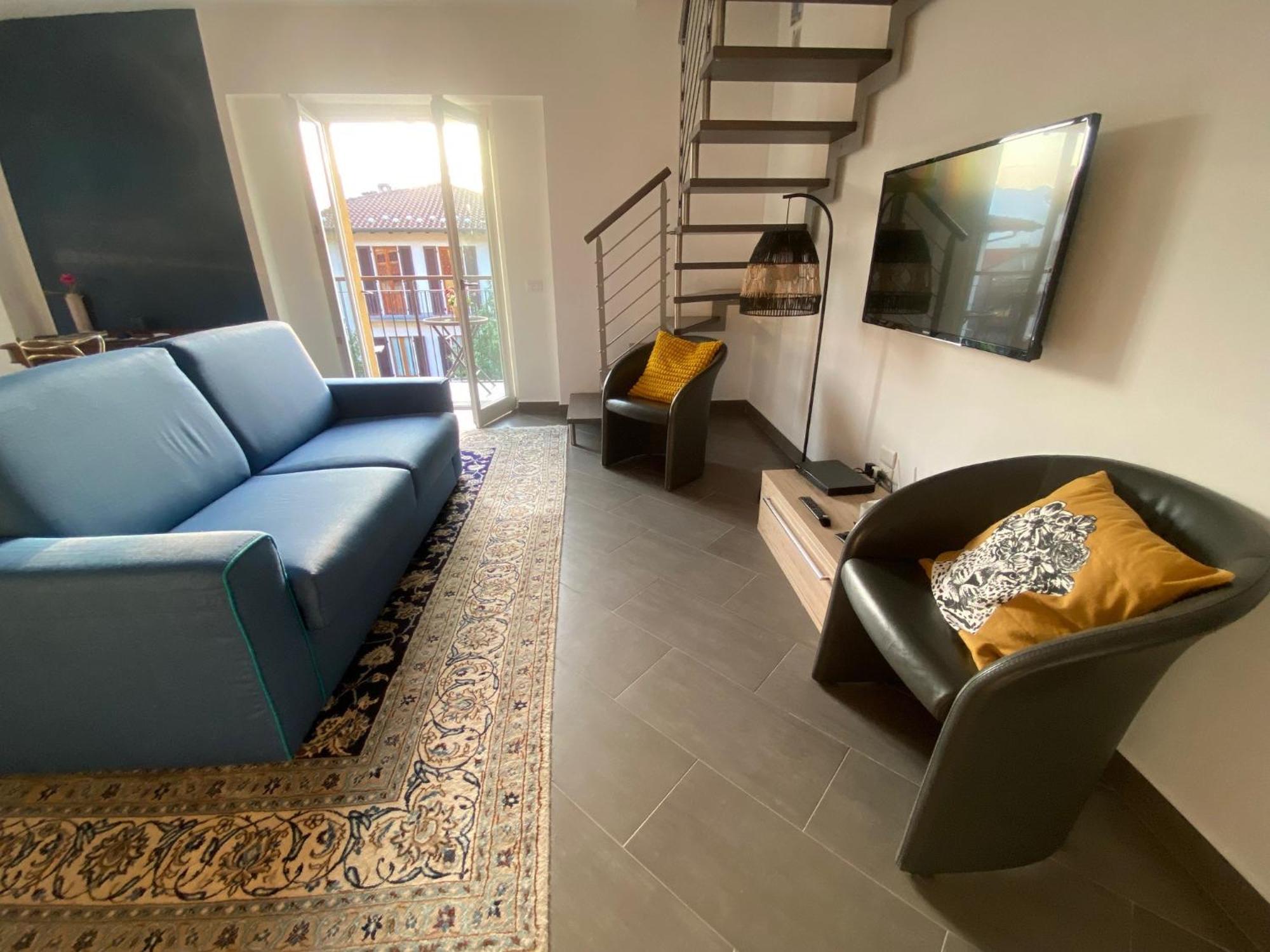 Penthouse Federico With Lake View - Residenza Silvana Βερμπάνια Εξωτερικό φωτογραφία